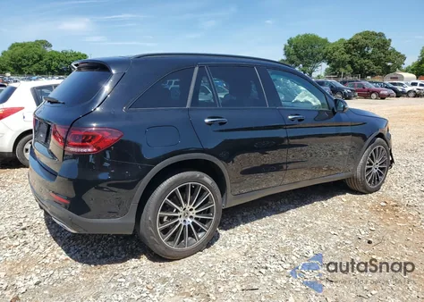 2021 Mercedes-Benz Glc 300 z USA, uszkodzony, nr VIN W1N0G8DB2MG011531